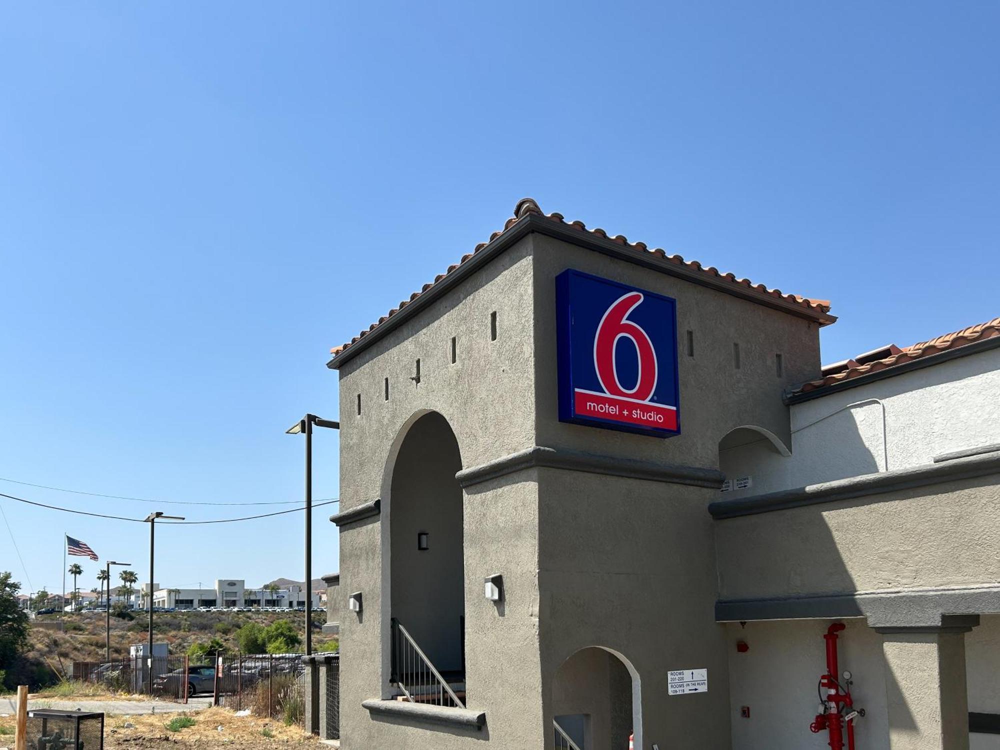 Studio 6 Lake Elsinore, Ca Exteriör bild