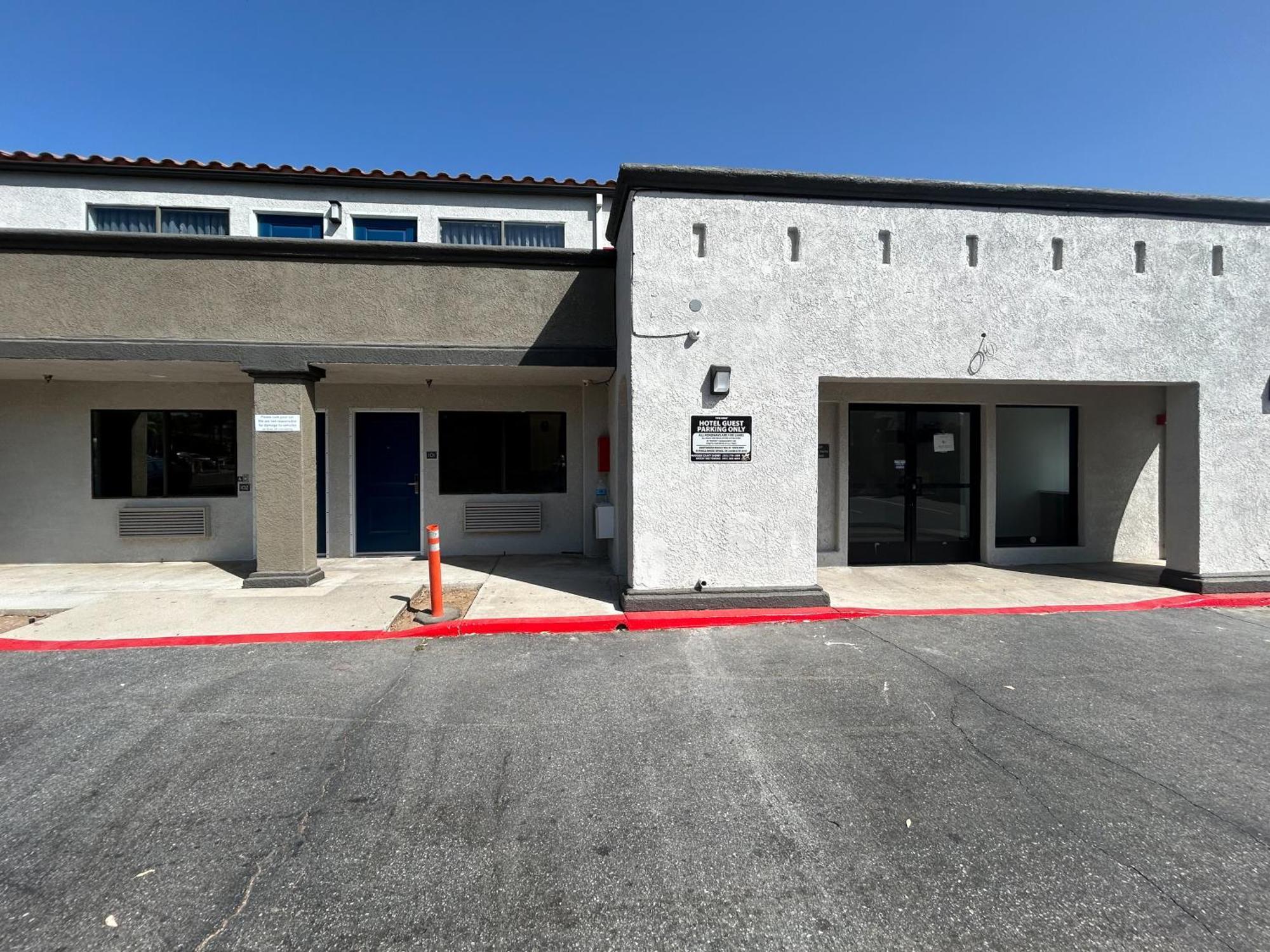 Studio 6 Lake Elsinore, Ca Exteriör bild